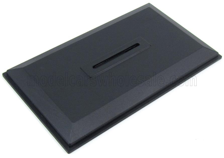 VETRINA DISPLAY BOX VETRINA DISPLAY BOX  SOLO BASE - ONLY BASE - Lungh.LENGHT cm 14.1 X Largh.WIDTH cm 8.2  BLACK 1/43